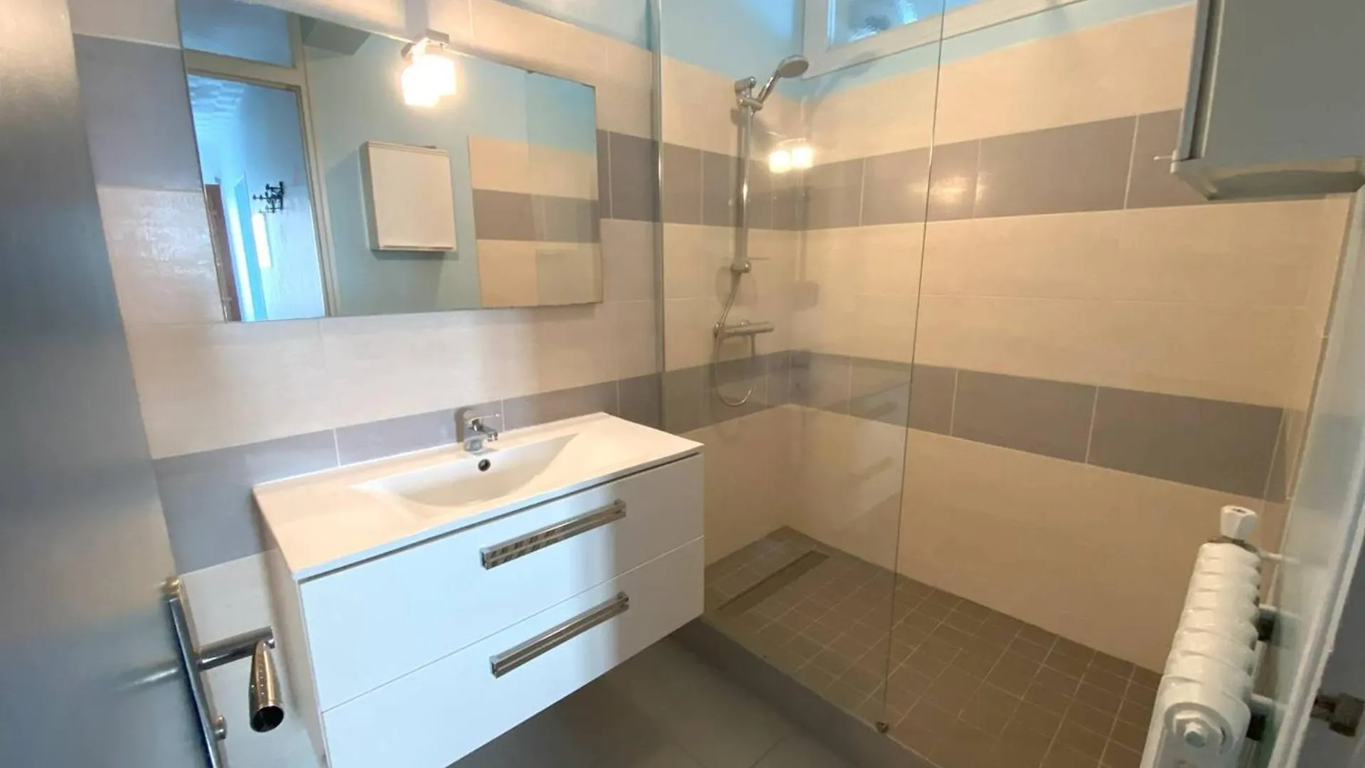 Appartement 2 Chambres Avec Vue Sur Mer Et Parking A Perros-Guirec - Fr-1-368-154 Apartment